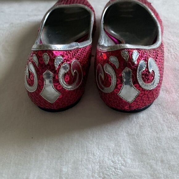 Deréon Sequin Shoes - Picture 3 of 6